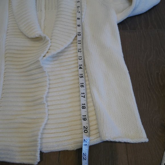 Gap Open Front Sweater-Jacket - Picture 8 of 9